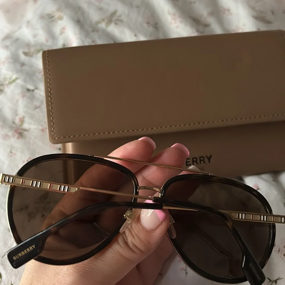 Burberry Brown Aviator Sunglasses - Picture 11 of 12